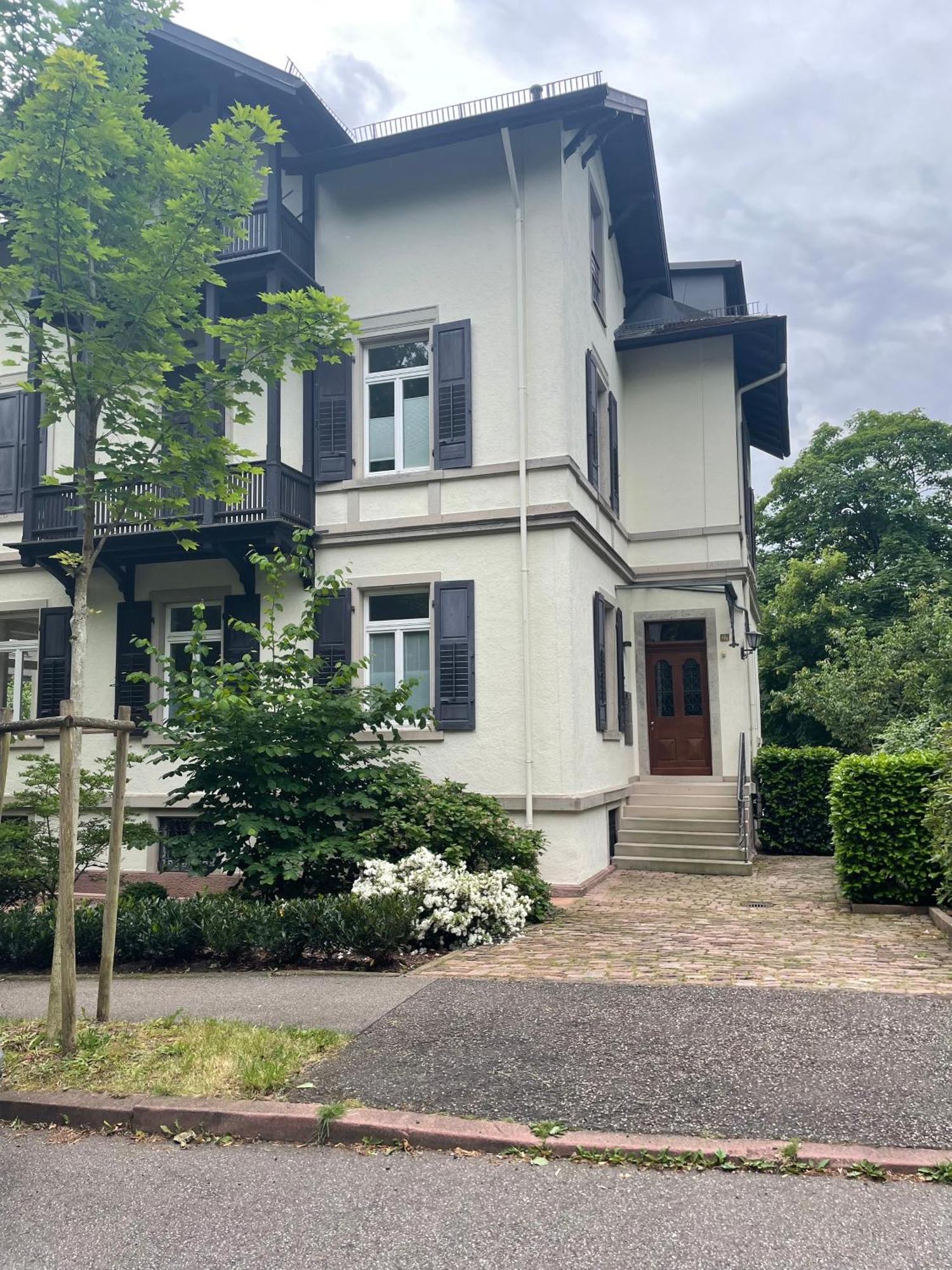 Apartamento Rose Garden Retreat Private Terrace Baden-Baden Exterior foto